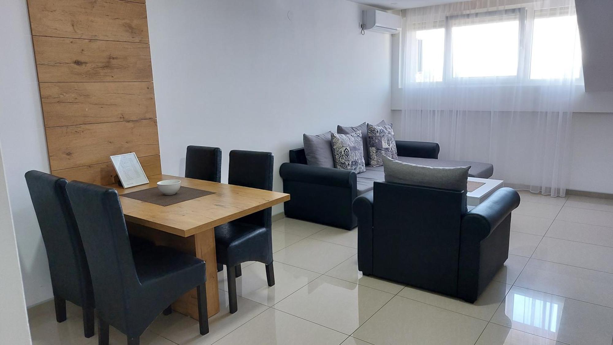 S-Apartmani Cocetova Ягодина Экстерьер фото